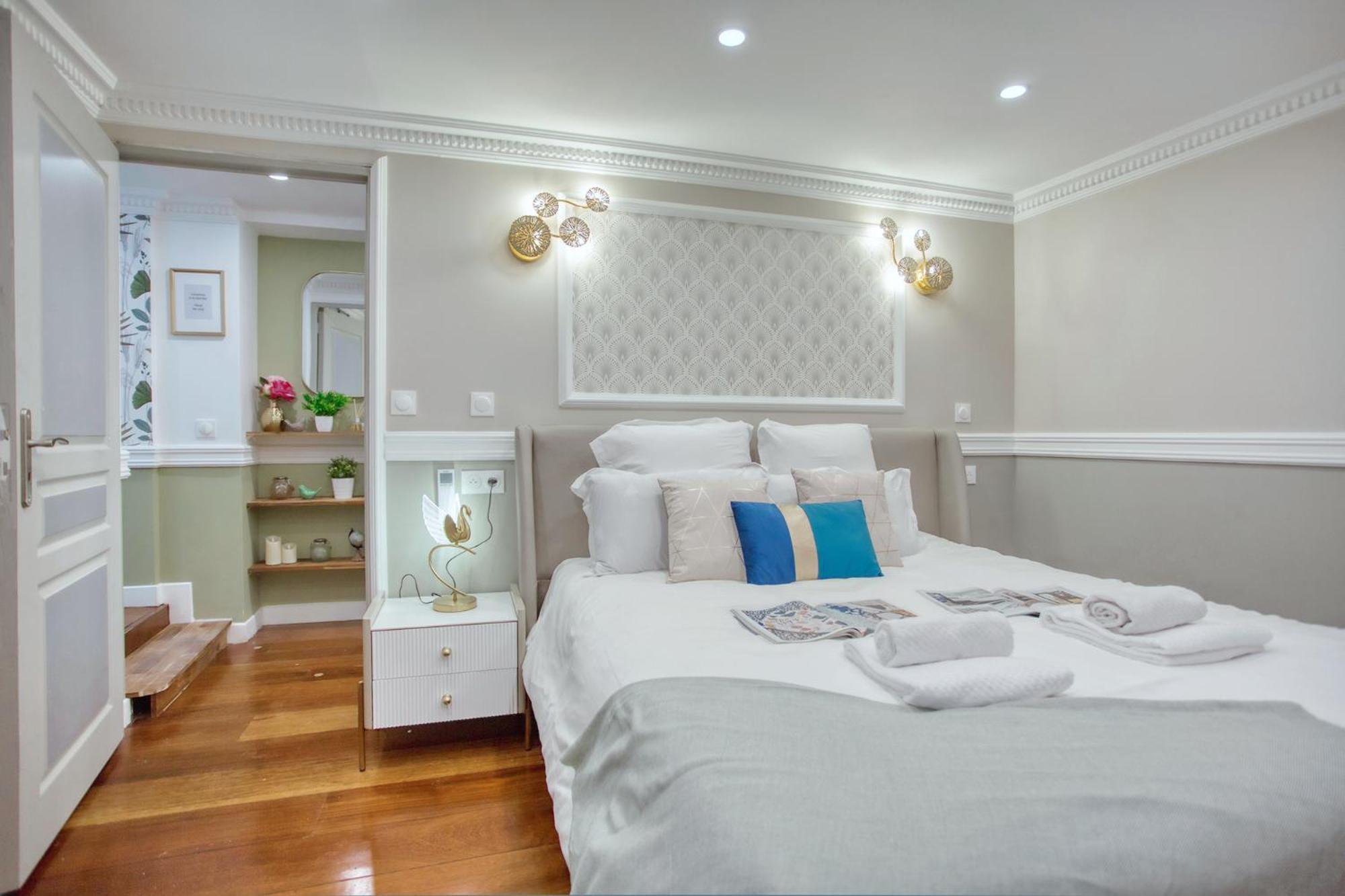 Elegant Triplex In Paris - Ideal For 10 - Aircon Exteriér fotografie