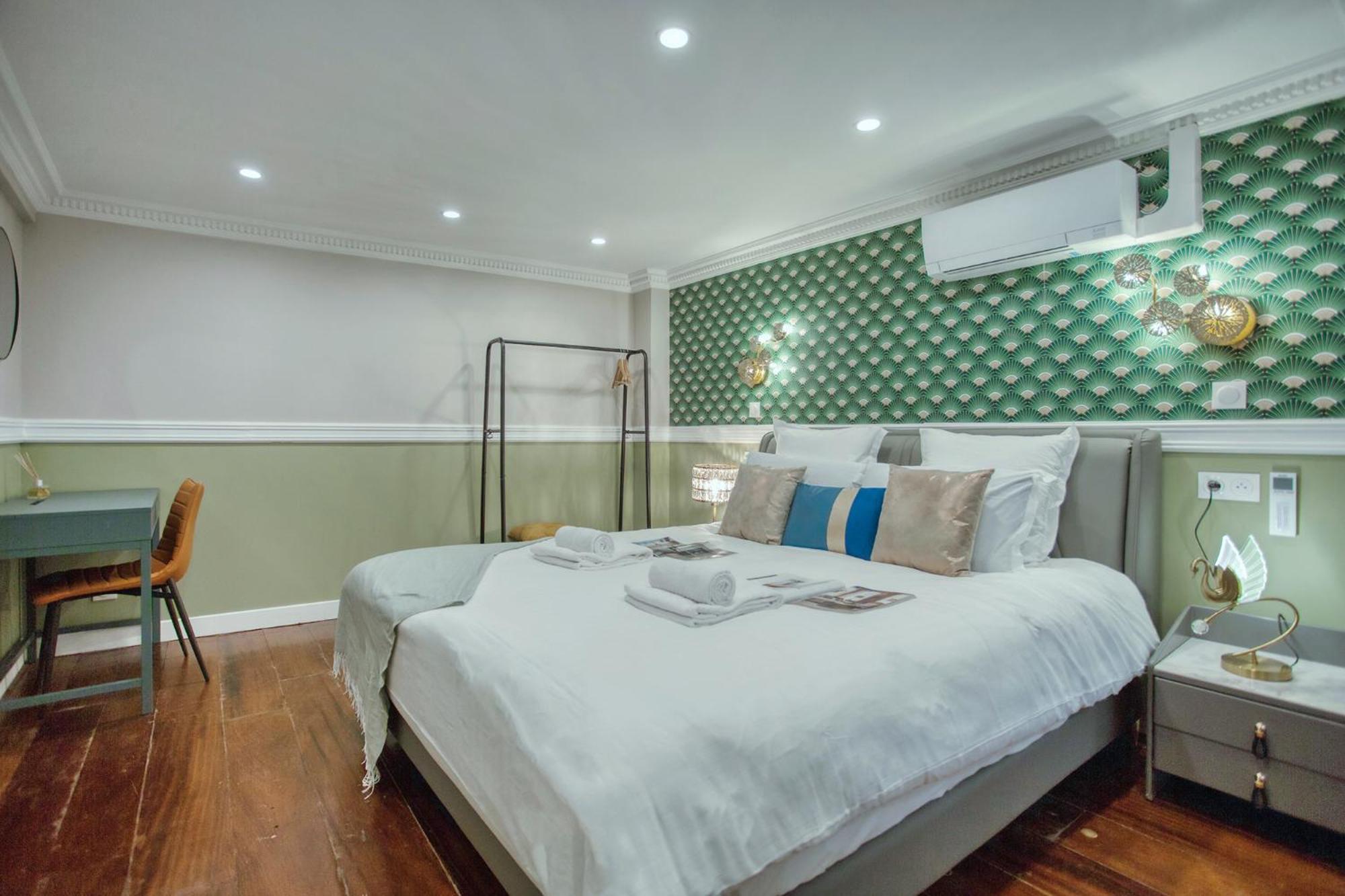 Elegant Triplex In Paris - Ideal For 10 - Aircon Exteriér fotografie