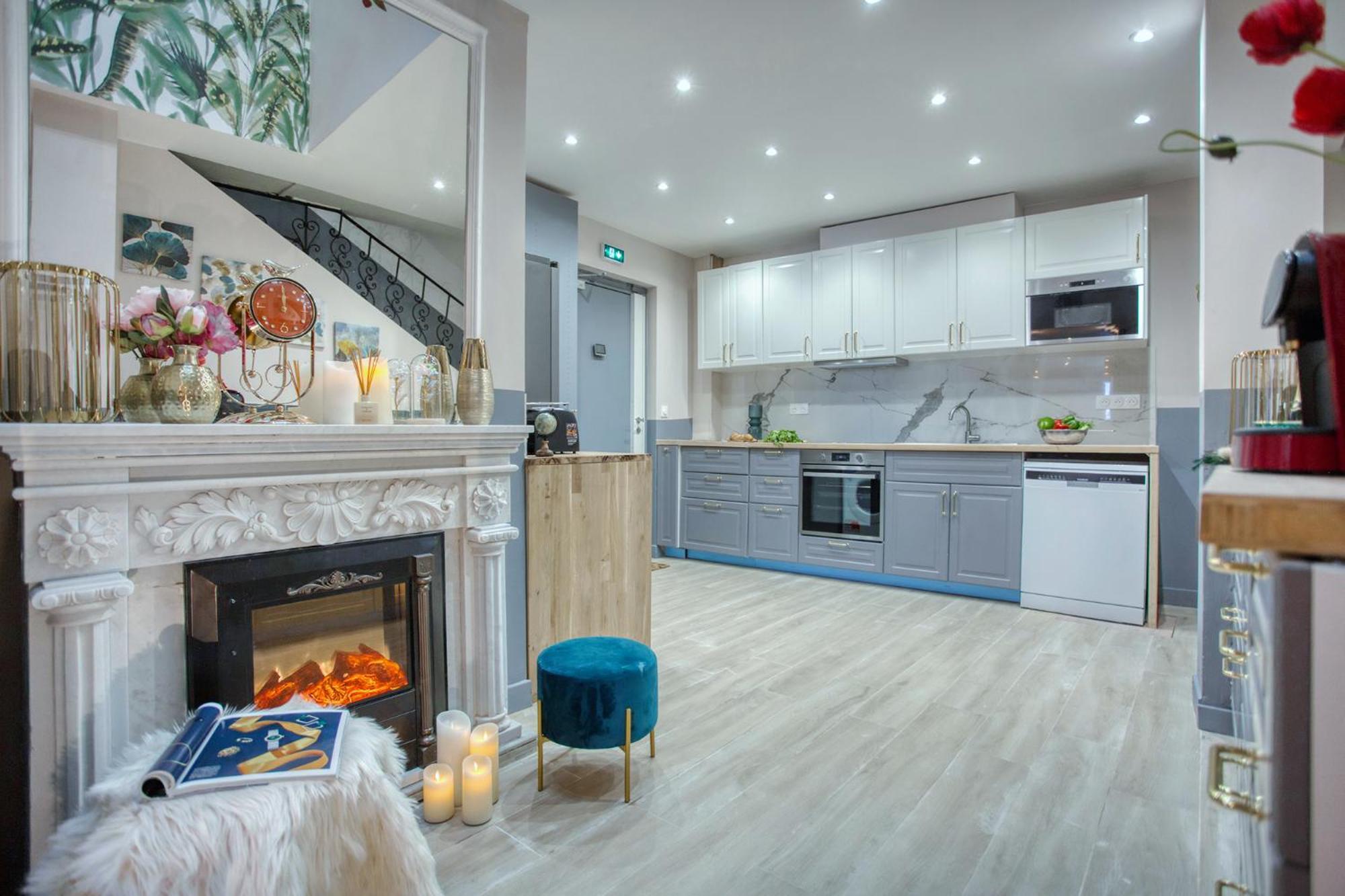 Elegant Triplex In Paris - Ideal For 10 - Aircon Exteriér fotografie